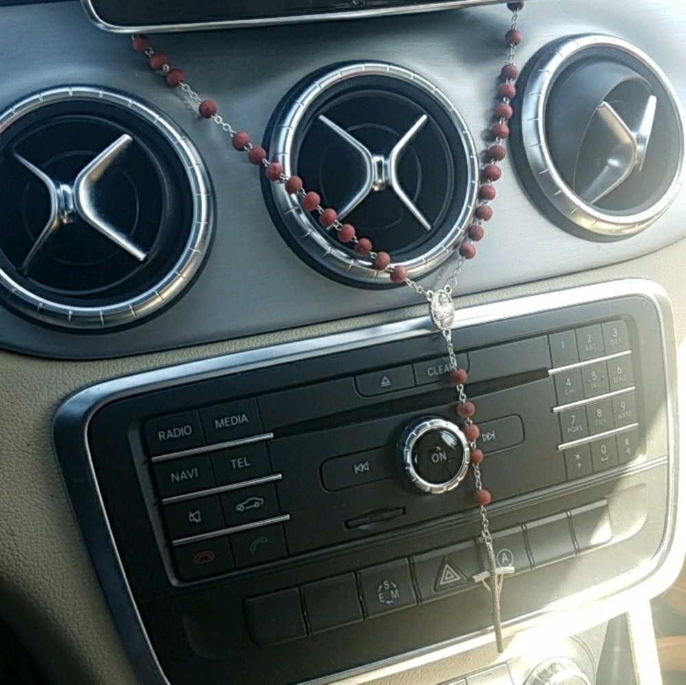 Meet your Posher, Roseline